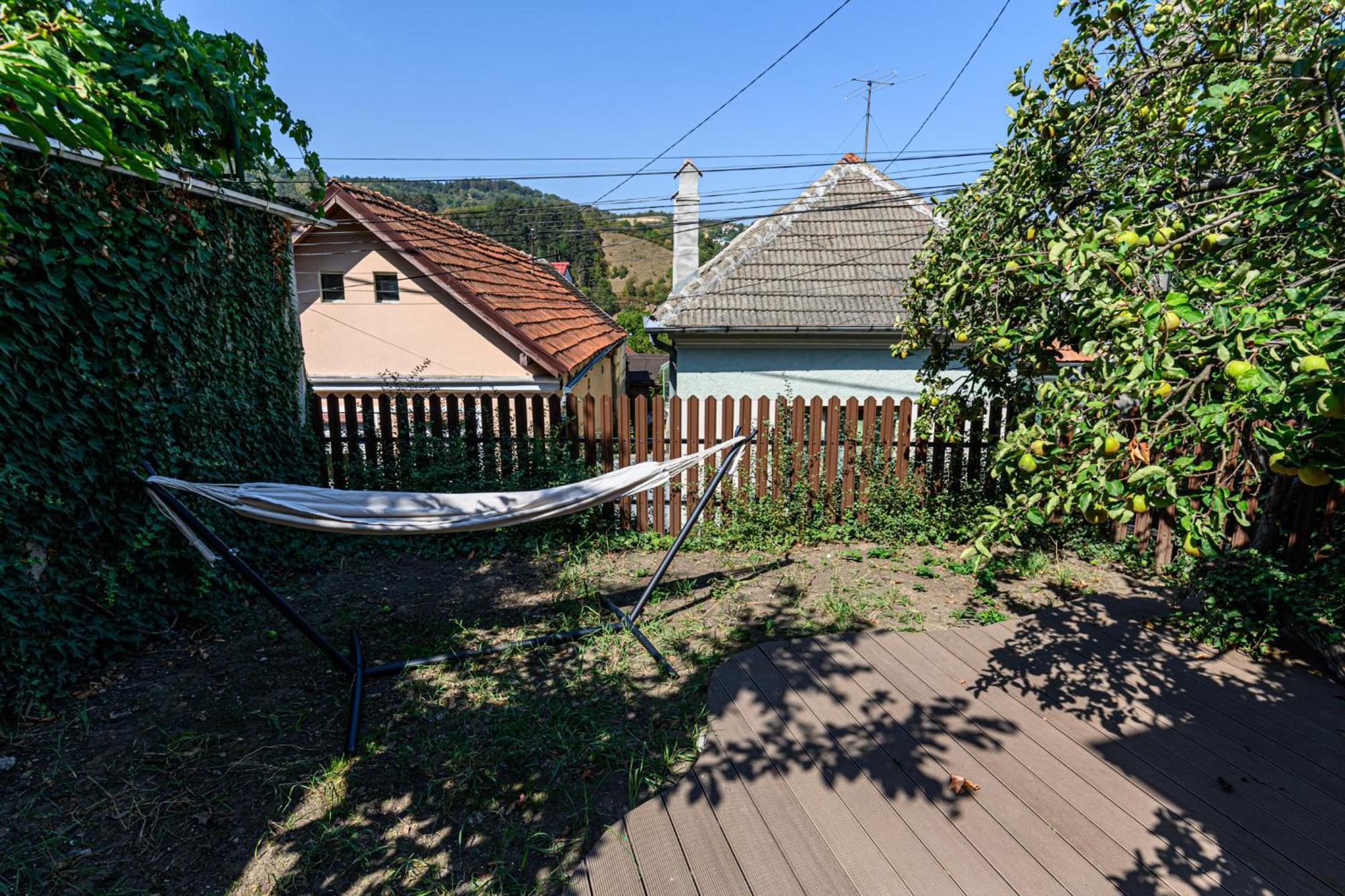 Lagom - Hot Tub Hideout Braşov Buitenkant foto